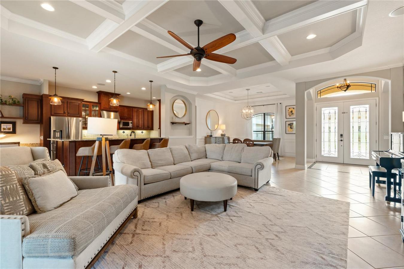 BRADENTON, Florida, 34208, United States, 2 Bedrooms Bedrooms, ,3 BathroomsBathrooms,Residential,For Sale,1871422