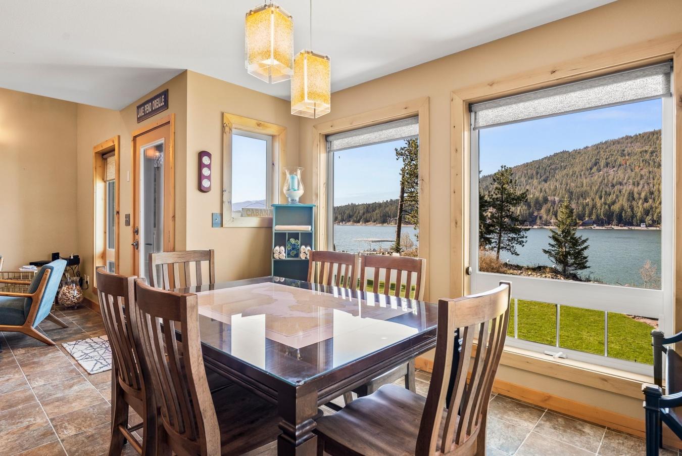 Sagle, Bonner, 83860, United States, 3 Bedrooms Bedrooms, ,3 BathroomsBathrooms,Residential,For Sale,1871418