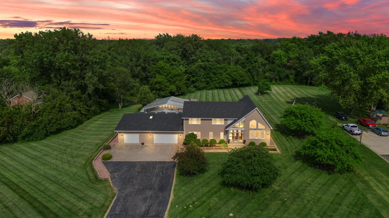 Crown Point, Lake, 46307, United States, 4 Bedrooms Bedrooms, ,5 BathroomsBathrooms,Residential,For Sale,1871740