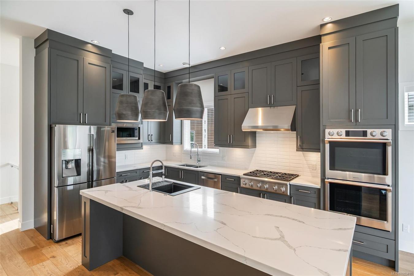 Colwood, BC, V9C 0M3, Canada, 7 Bedrooms Bedrooms, ,Residential,For Sale,1871738