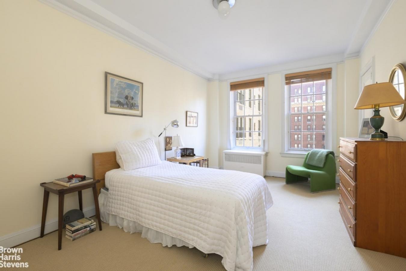 New York, New York, 10128, United States, 3 Bedrooms Bedrooms, ,3 BathroomsBathrooms,Residential,For Sale,1867807