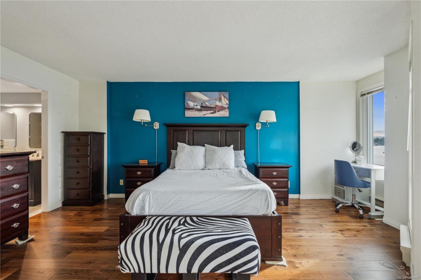 Victoria, BC, V9A 7J9, Canada, 2 Bedrooms Bedrooms, ,-2 BathroomBathrooms,Residential,For Sale,1871731