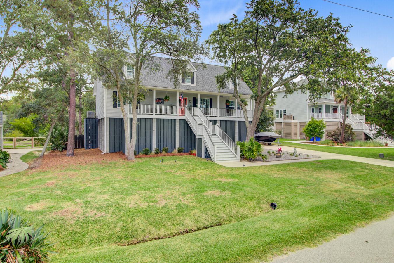 Charleston, South Carolina, 29412, United States, 4 Bedrooms Bedrooms, ,3 BathroomsBathrooms,Residential,For Sale,1871729