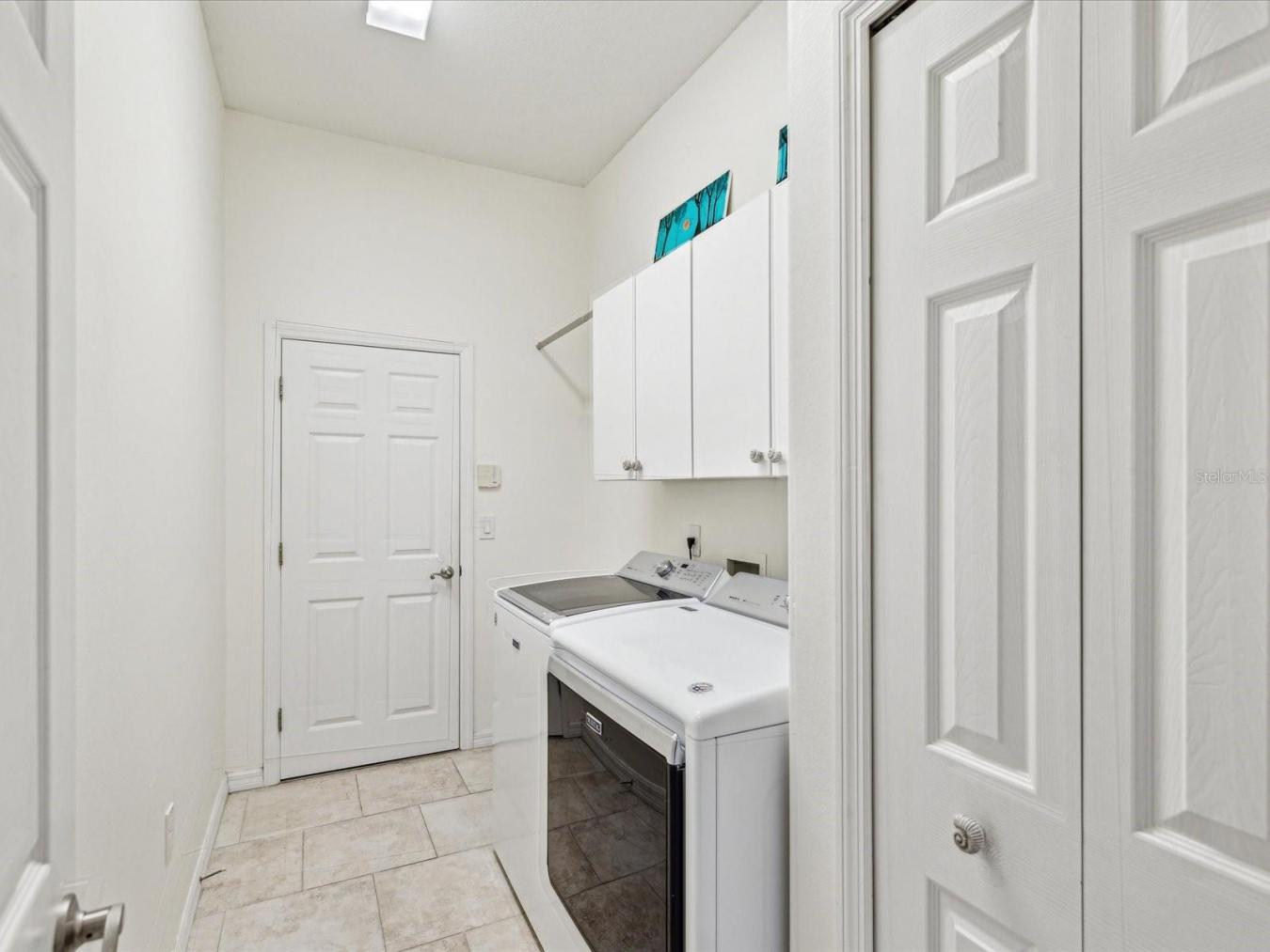 PARRISH, Florida, 34219, United States, 4 Bedrooms Bedrooms, ,3 BathroomsBathrooms,Residential,For Sale,1871727