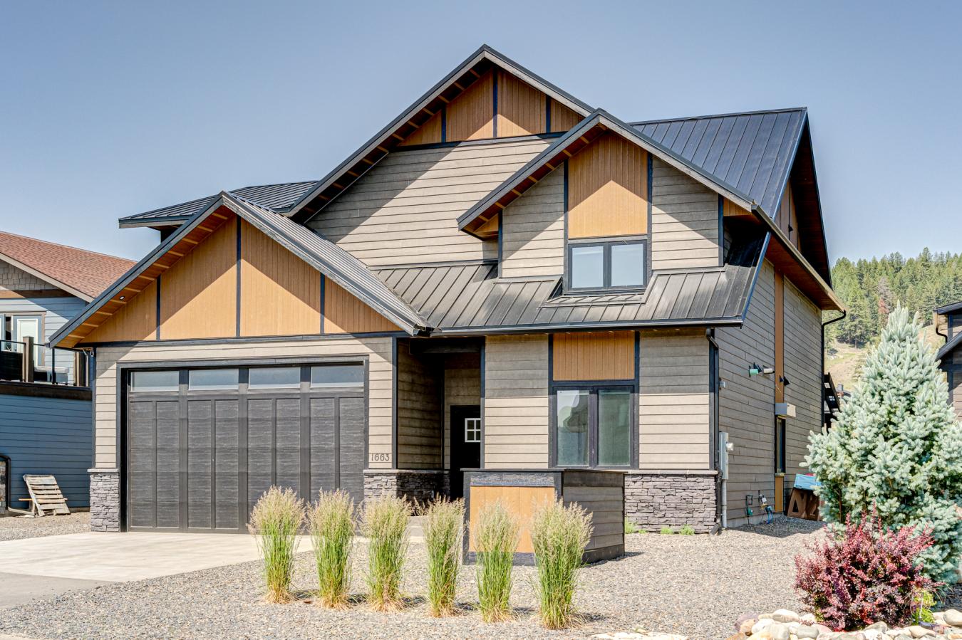 Lake Koocanusa, BC, V0B 1T5, Canada, 6 Bedrooms Bedrooms, ,4 BathroomsBathrooms,Residential,For Sale,1871725