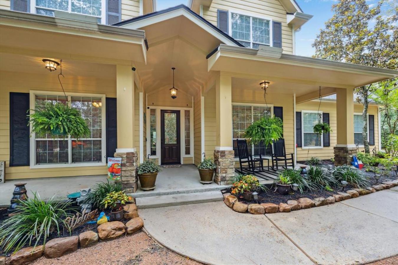 Conroe, Texas, 77385, United States, 4 Bedrooms Bedrooms, ,3 BathroomsBathrooms,Residential,For Sale,1871724