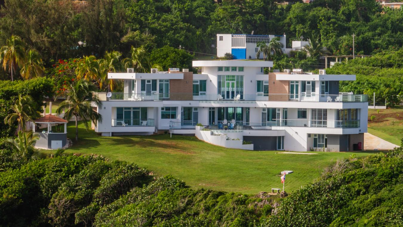 Quebradillas, 00678, Puerto Rico, 5 Bedrooms Bedrooms, ,6 BathroomsBathrooms,Residential,For Sale,1871722