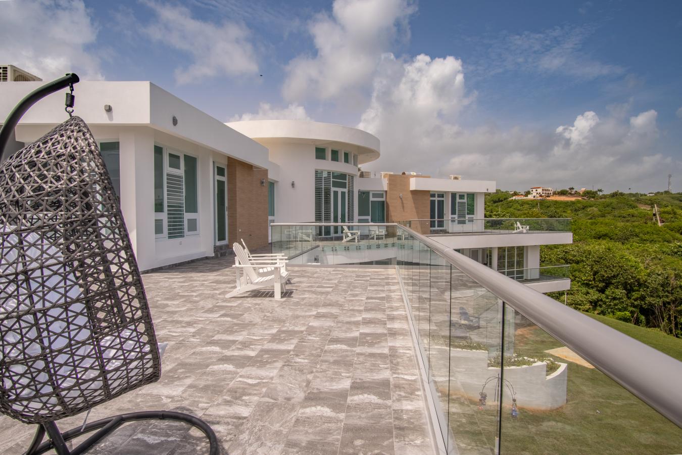 Quebradillas, 00678, Puerto Rico, 5 Bedrooms Bedrooms, ,6 BathroomsBathrooms,Residential,For Sale,1871722