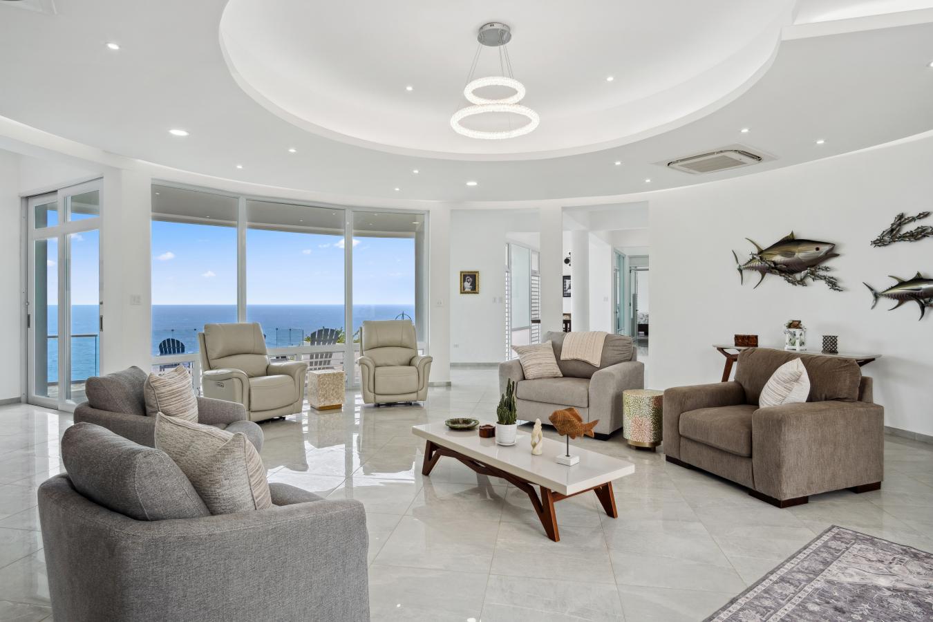 Quebradillas, 00678, Puerto Rico, 5 Bedrooms Bedrooms, ,6 BathroomsBathrooms,Residential,For Sale,1871722