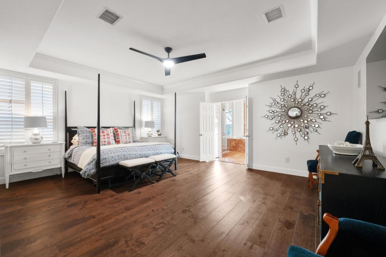 Austin, Texas, 78732, United States, 4 Bedrooms Bedrooms, ,3 BathroomsBathrooms,Residential,For Sale,1871721