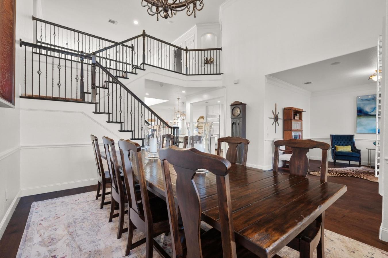 Austin, Texas, 78732, United States, 4 Bedrooms Bedrooms, ,3 BathroomsBathrooms,Residential,For Sale,1871721