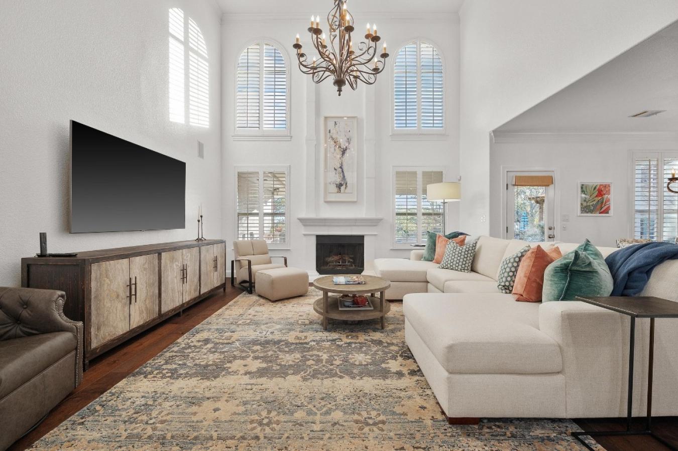 Austin, Texas, 78732, United States, 4 Bedrooms Bedrooms, ,3 BathroomsBathrooms,Residential,For Sale,1871721