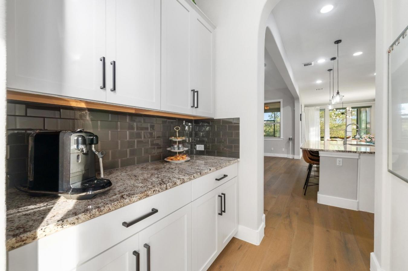 Austin, Texas, 78737, United States, 4 Bedrooms Bedrooms, ,3 BathroomsBathrooms,Residential,For Sale,1871719