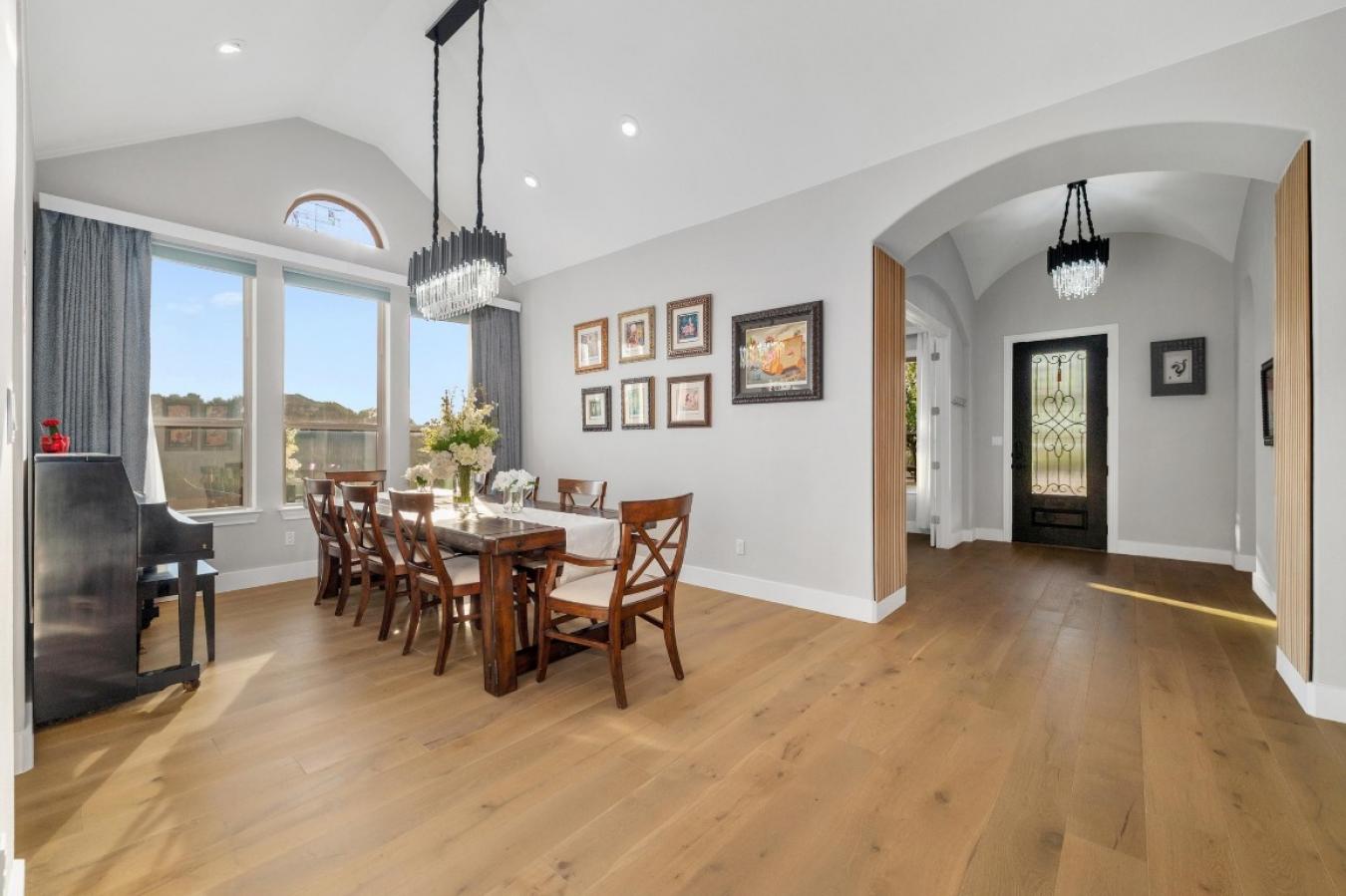 Austin, Texas, 78737, United States, 4 Bedrooms Bedrooms, ,3 BathroomsBathrooms,Residential,For Sale,1871719