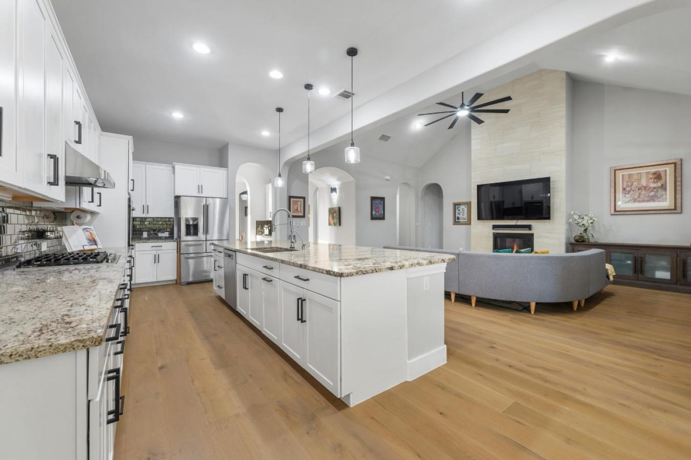 Austin, Texas, 78737, United States, 4 Bedrooms Bedrooms, ,3 BathroomsBathrooms,Residential,For Sale,1871719