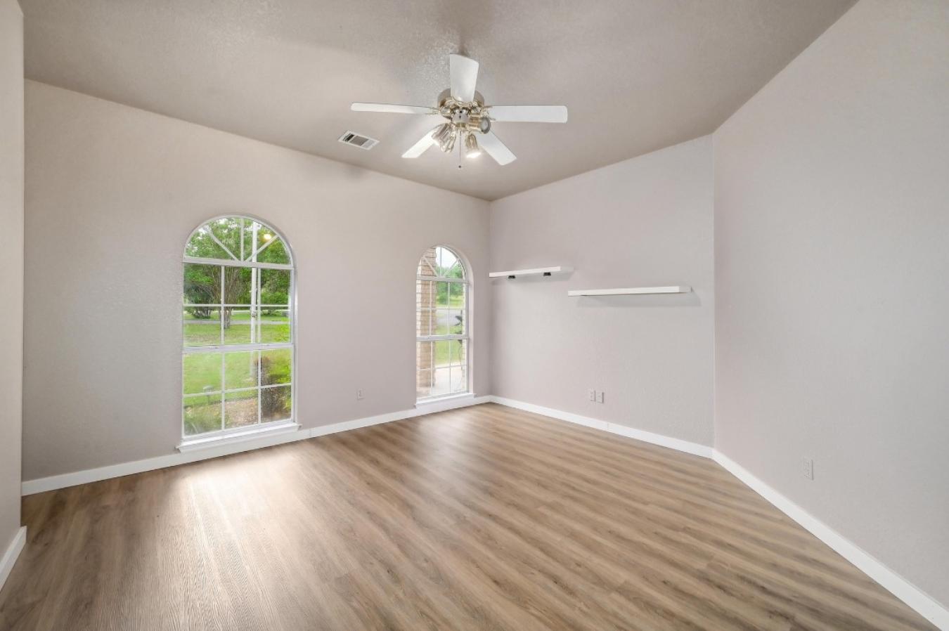 Buda, Texas, 78610, United States, 5 Bedrooms Bedrooms, ,4 BathroomsBathrooms,Residential,For Sale,1871718