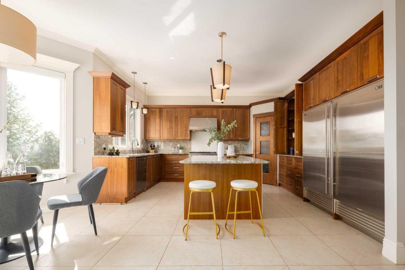 Calgary, AB, T3H 3Y8, Canada, 4 Bedrooms Bedrooms, ,4 BathroomsBathrooms,Residential,For Sale,1871712