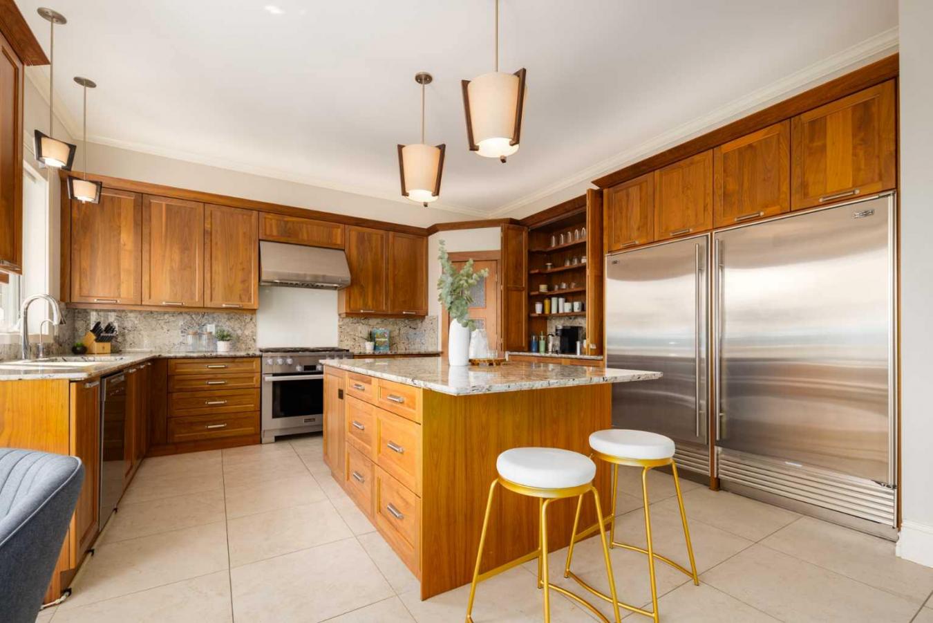 Calgary, AB, T3H 3Y8, Canada, 4 Bedrooms Bedrooms, ,4 BathroomsBathrooms,Residential,For Sale,1871712