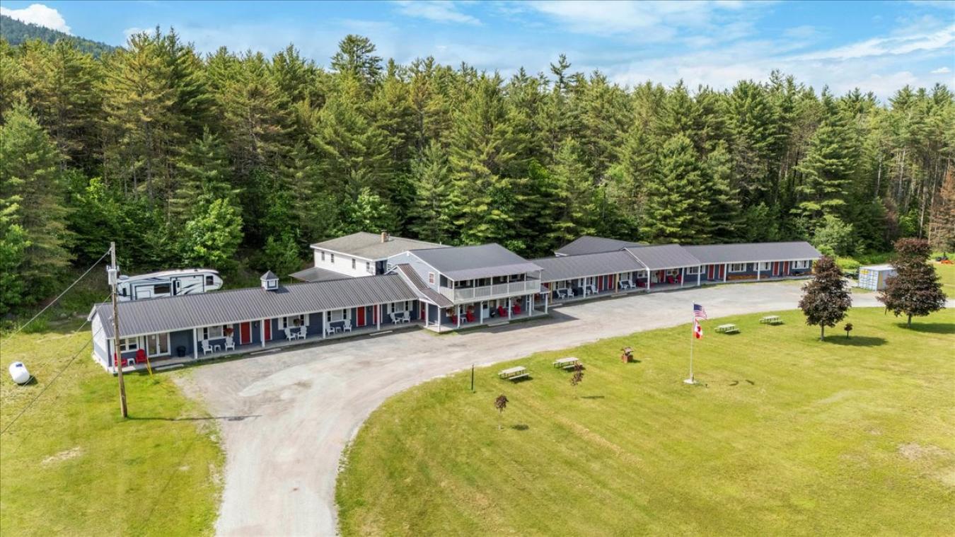 Schroon Lake, Essex, 12870, United States, ,Residential,For Sale,1871711