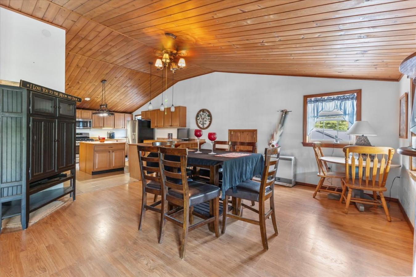 Schroon Lake, Essex, 12870, United States, ,Residential,For Sale,1871711