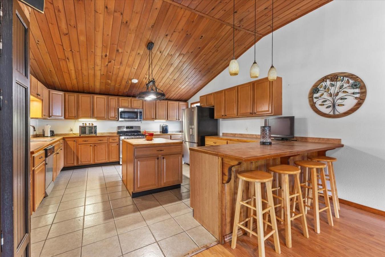 Schroon Lake, Essex, 12870, United States, ,Residential,For Sale,1871711