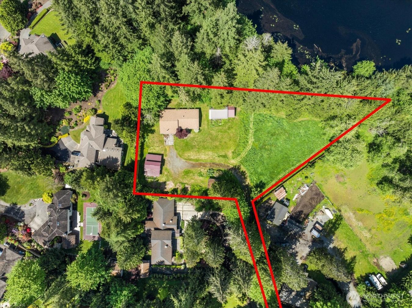 Issaquah, Washington, 98029, United States, 3 Bedrooms Bedrooms, ,3 BathroomsBathrooms,Residential,For Sale,1871710