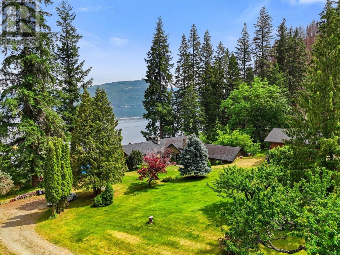 North Shuswap, BC, V0E1M5, Canada, 5 Bedrooms Bedrooms, ,Residential,For Sale,1871707