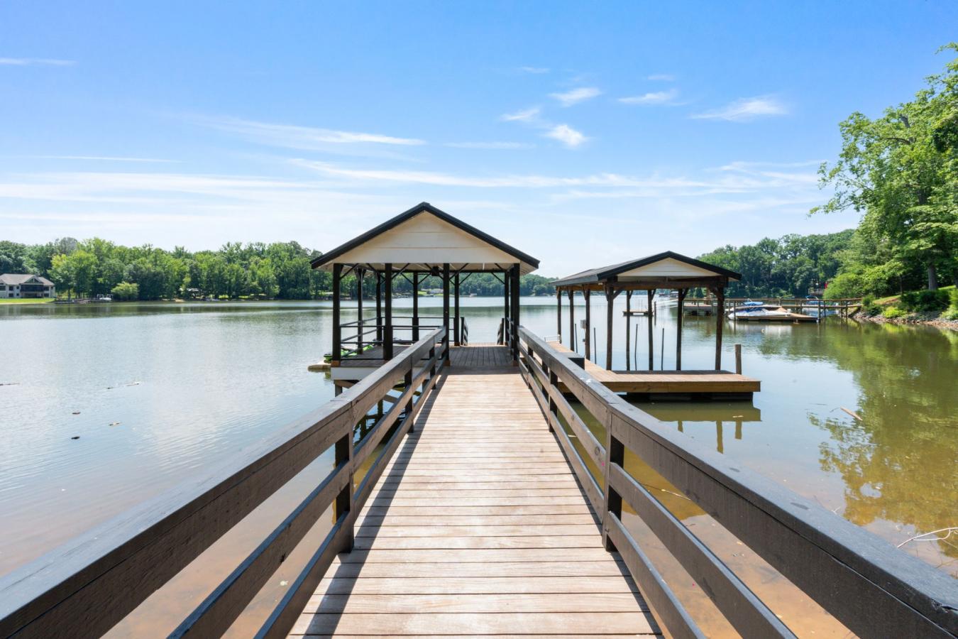 Charlotte, Mecklenburg, 28214, United States, 3 Bedrooms Bedrooms, ,3 BathroomsBathrooms,Residential,For Sale,1871891