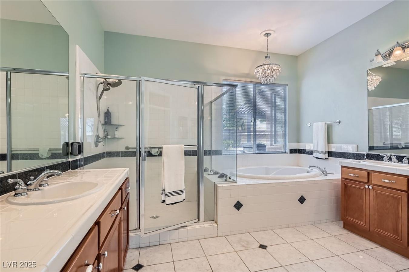 Las Vegas, Nevada, 89183, United States, 3 Bedrooms Bedrooms, ,2 BathroomsBathrooms,Residential,For Sale,1871890