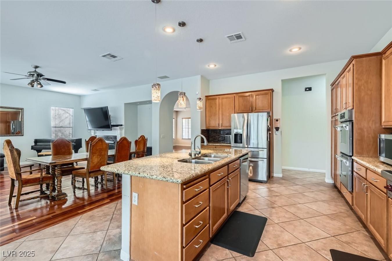 Las Vegas, Nevada, 89183, United States, 3 Bedrooms Bedrooms, ,2 BathroomsBathrooms,Residential,For Sale,1871890