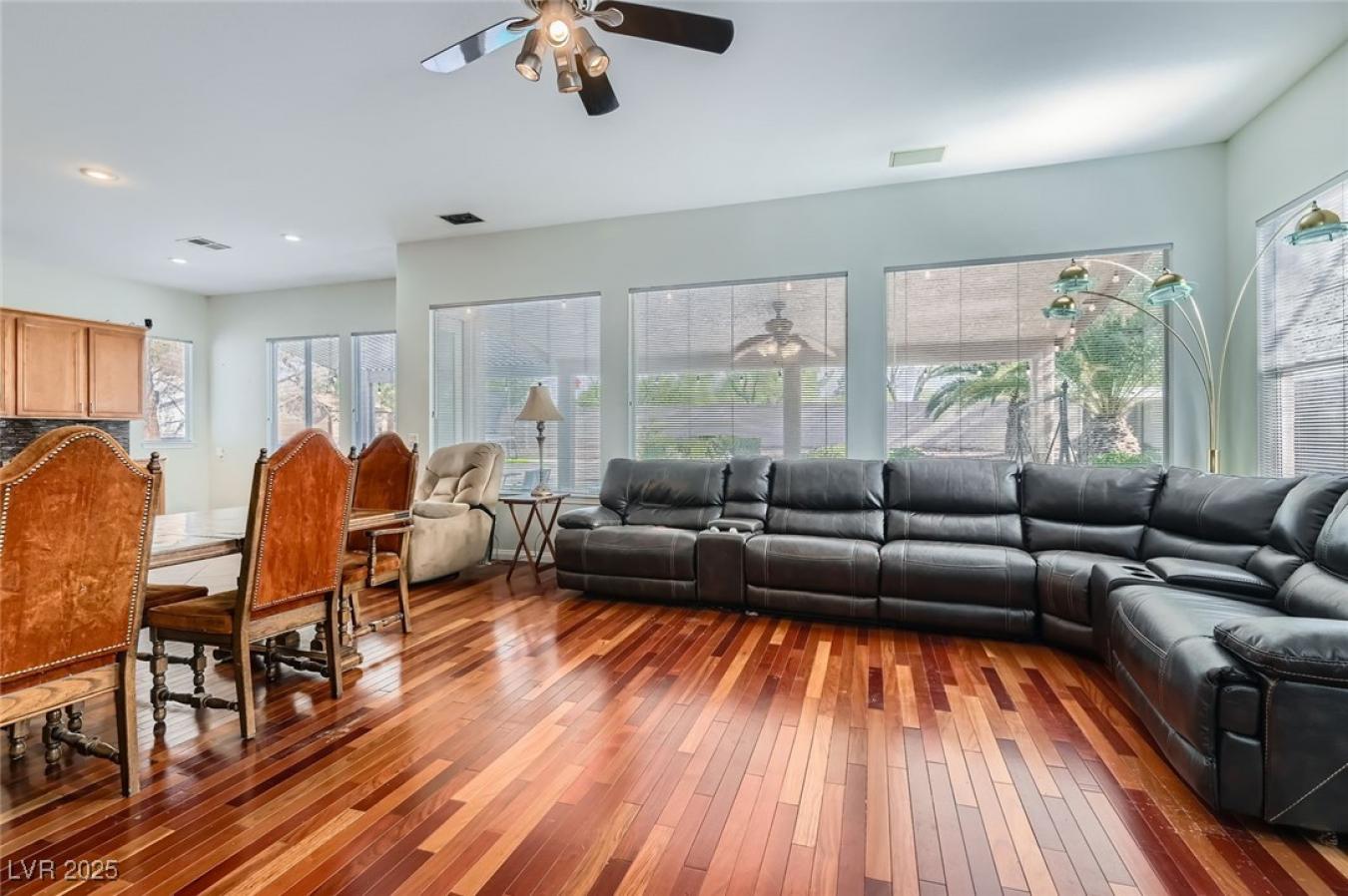 Las Vegas, Nevada, 89183, United States, 3 Bedrooms Bedrooms, ,2 BathroomsBathrooms,Residential,For Sale,1871890