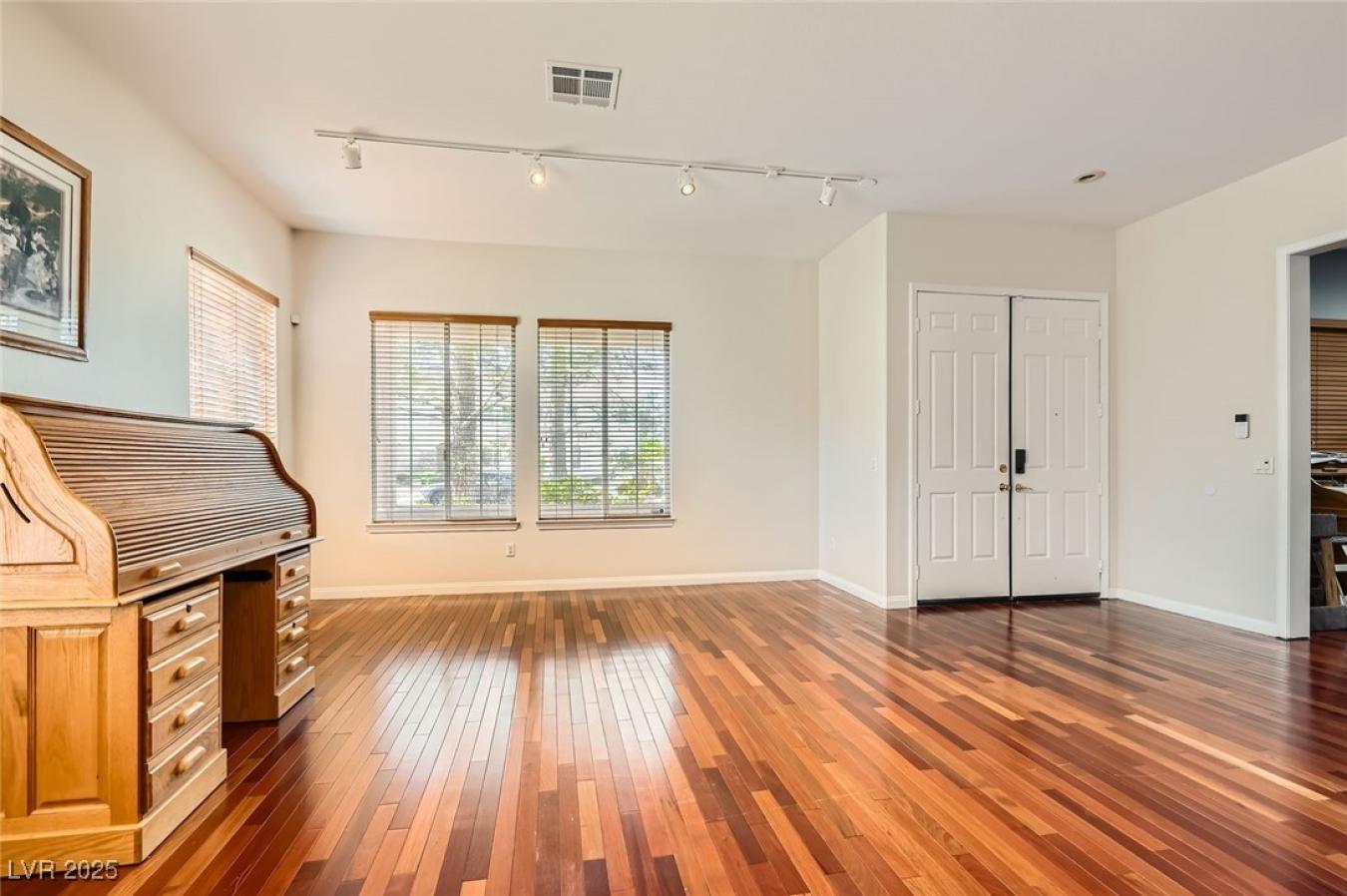 Las Vegas, Nevada, 89183, United States, 3 Bedrooms Bedrooms, ,2 BathroomsBathrooms,Residential,For Sale,1871890