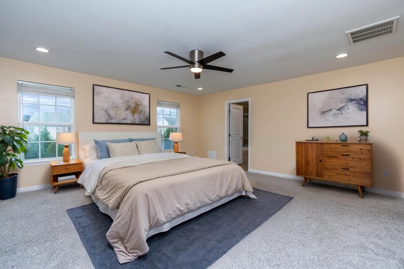 Chesapeake, Virginia, 23321, United States, 5 Bedrooms Bedrooms, ,3 BathroomsBathrooms,Residential,For Sale,1868984