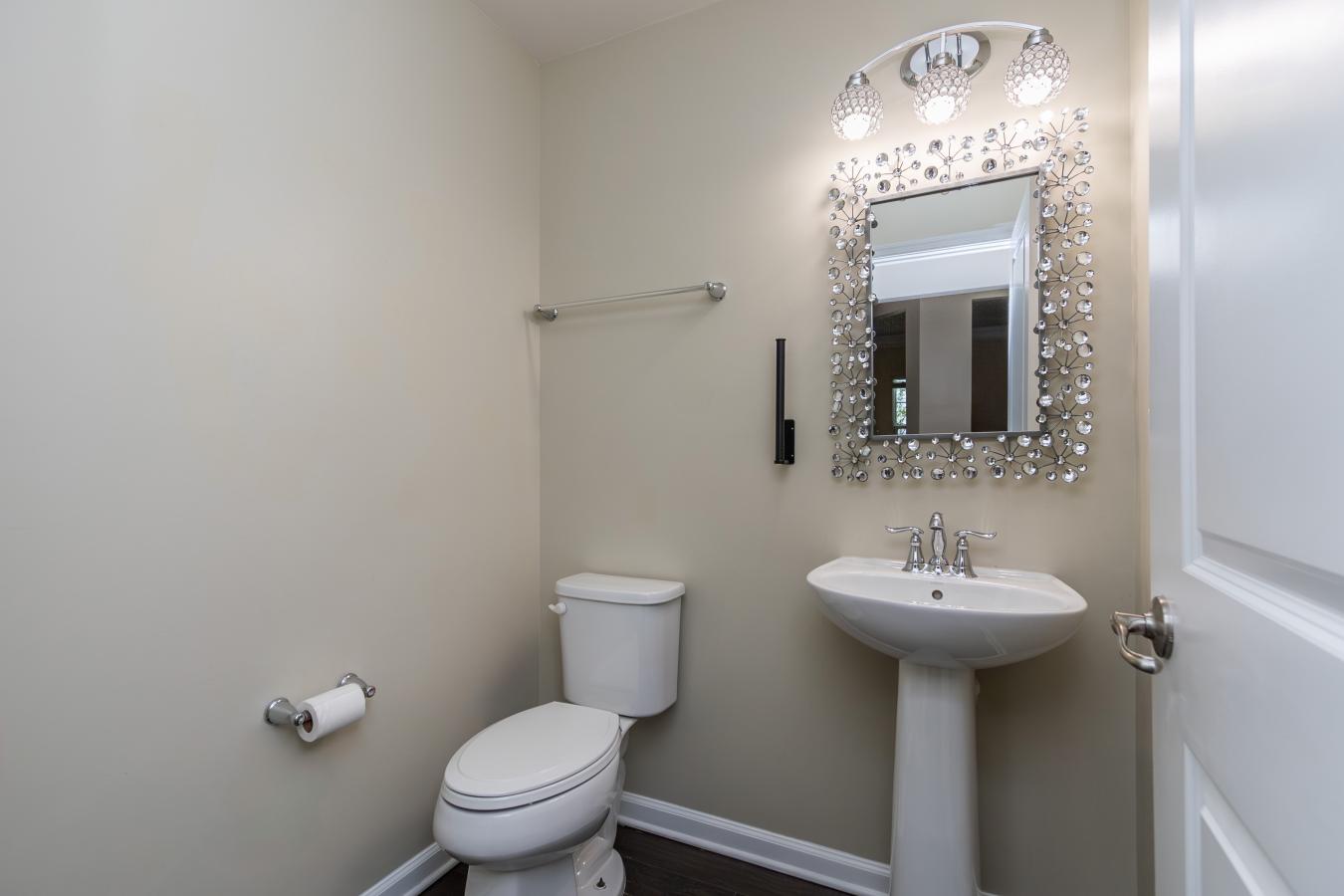 Chesapeake, Virginia, 23321, United States, 5 Bedrooms Bedrooms, ,3 BathroomsBathrooms,Residential,For Sale,1868984