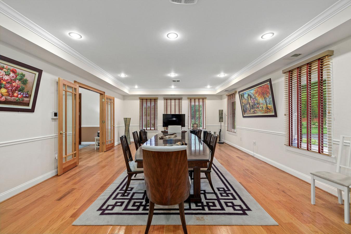 Annandale, Fairfax County, 22003, United States, 10 Bedrooms Bedrooms, ,6 BathroomsBathrooms,Residential,For Sale,1871886