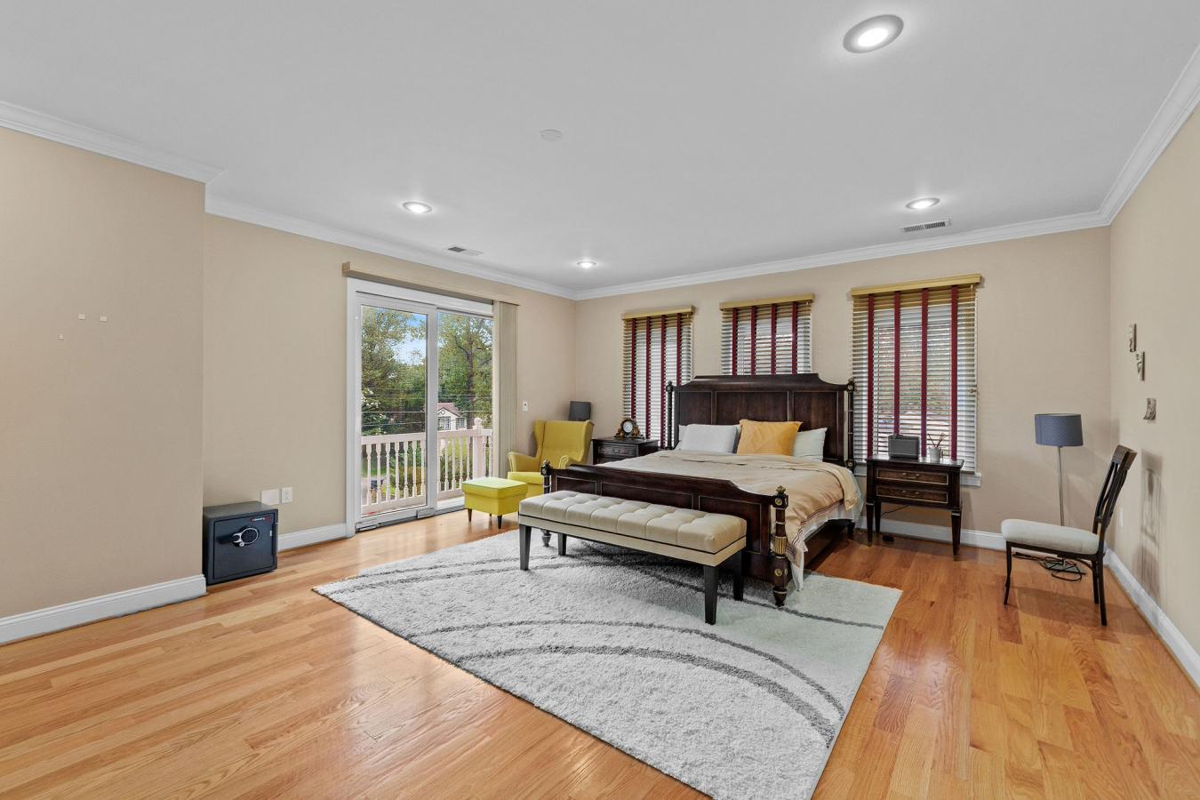 Annandale, Fairfax County, 22003, United States, 10 Bedrooms Bedrooms, ,6 BathroomsBathrooms,Residential,For Sale,1871886