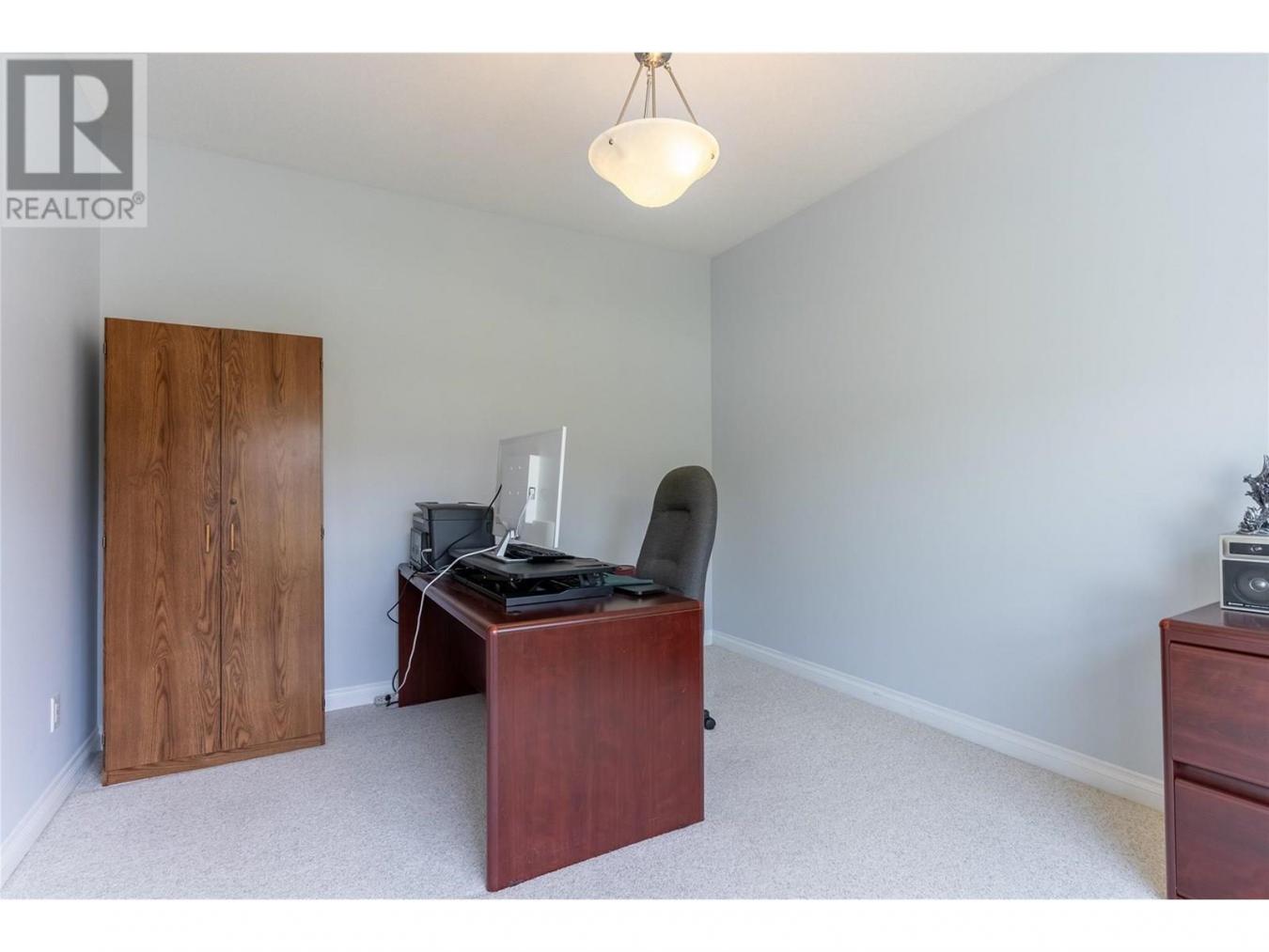 Kamloops, BC, V2B8M4, Canada, 5 Bedrooms Bedrooms, ,Residential,For Sale,1871884