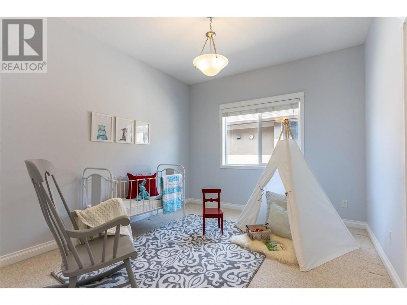 Kamloops, BC, V2B8M4, Canada, 5 Bedrooms Bedrooms, ,Residential,For Sale,1871884