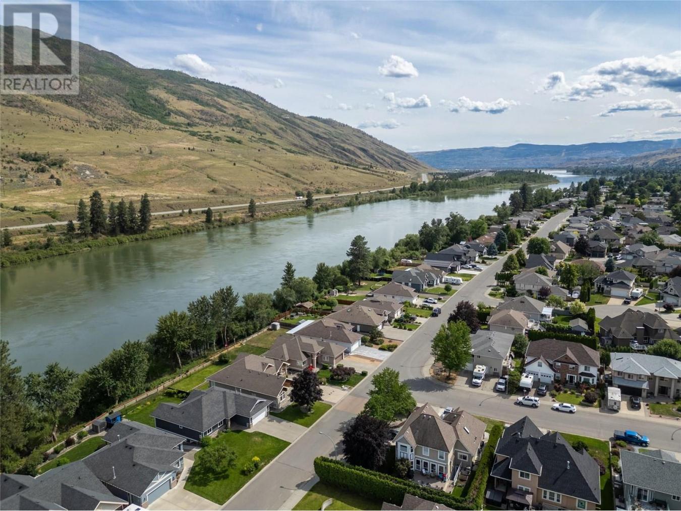 Kamloops, BC, V2B8M4, Canada, 5 Bedrooms Bedrooms, ,Residential,For Sale,1871884