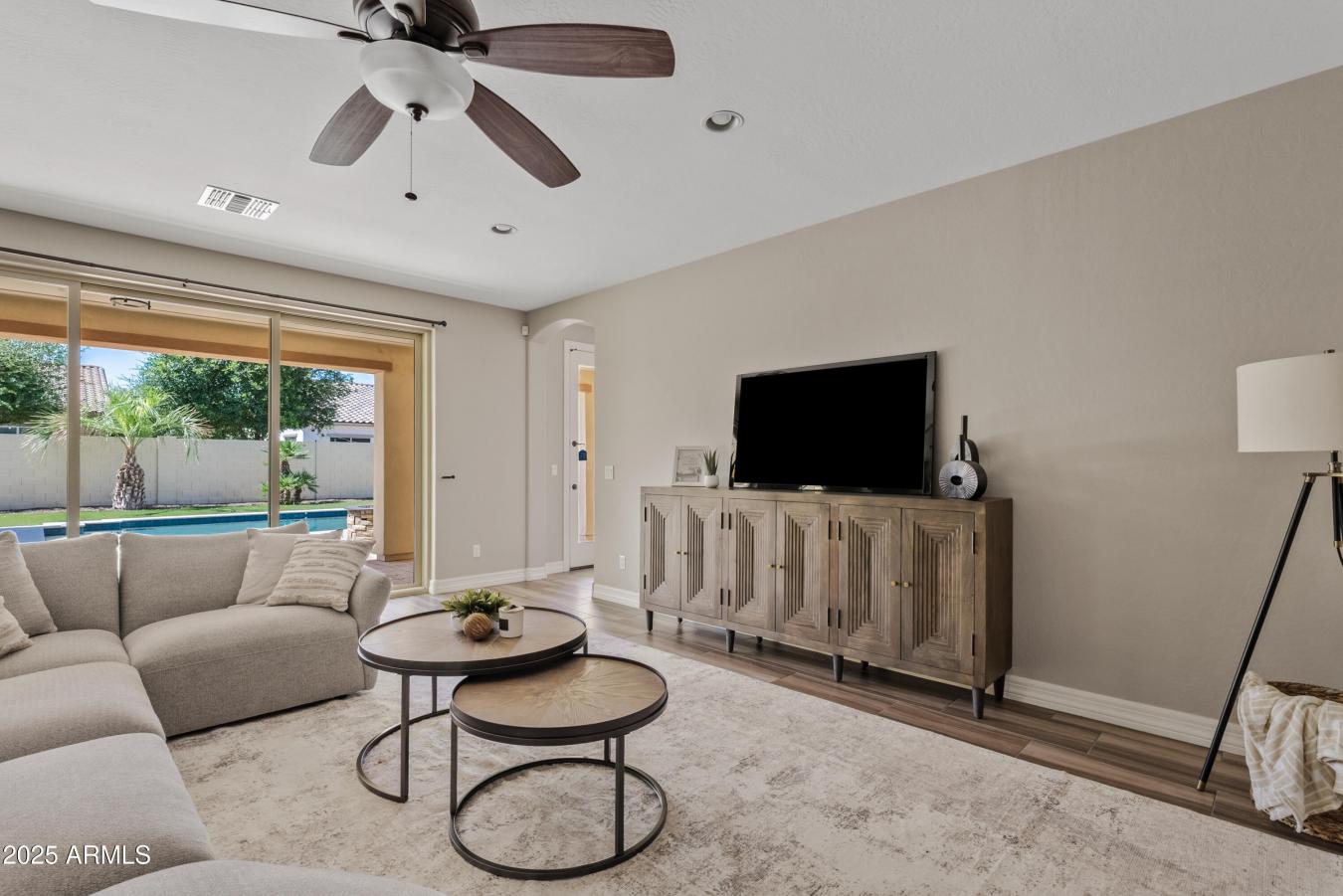 Mesa, Arizona, 85212, United States, 6 Bedrooms Bedrooms, ,Residential,For Sale,1889267