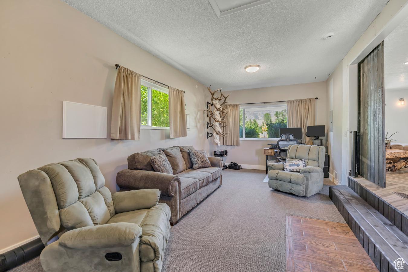 Huntsville, Utah, 84317, United States, 3 Bedrooms Bedrooms, ,1 BathroomBathrooms,Residential,For Sale,1871881