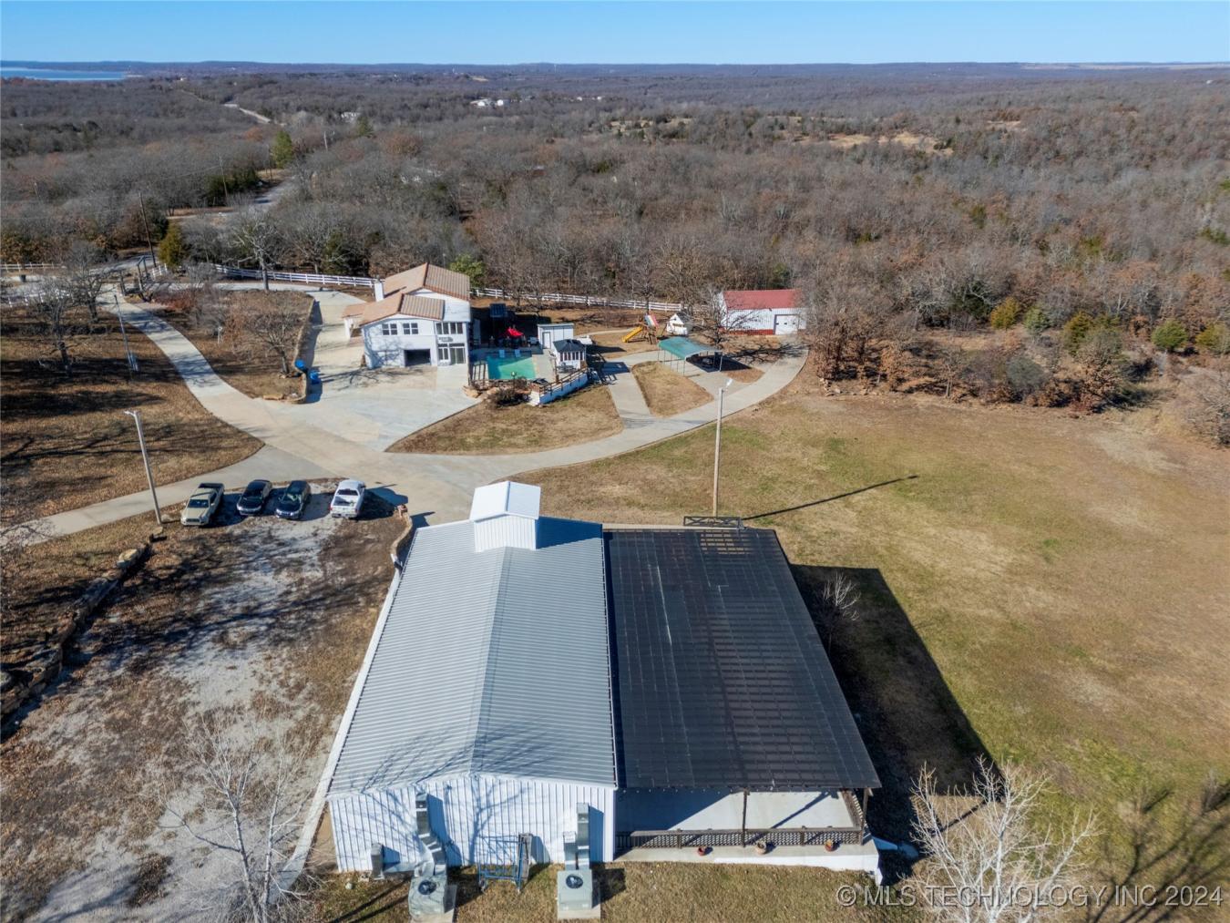 Sand Springs, Oklahoma, 74063, United States, 4 Bedrooms Bedrooms, ,2 BathroomsBathrooms,Residential,For Sale,1876795