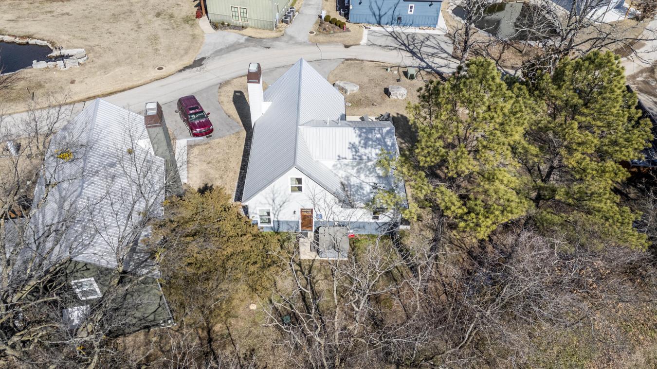 Vinita, Oklahoma, 74301, United States, 3 Bedrooms Bedrooms, ,3 BathroomsBathrooms,Residential,For Sale,1876793