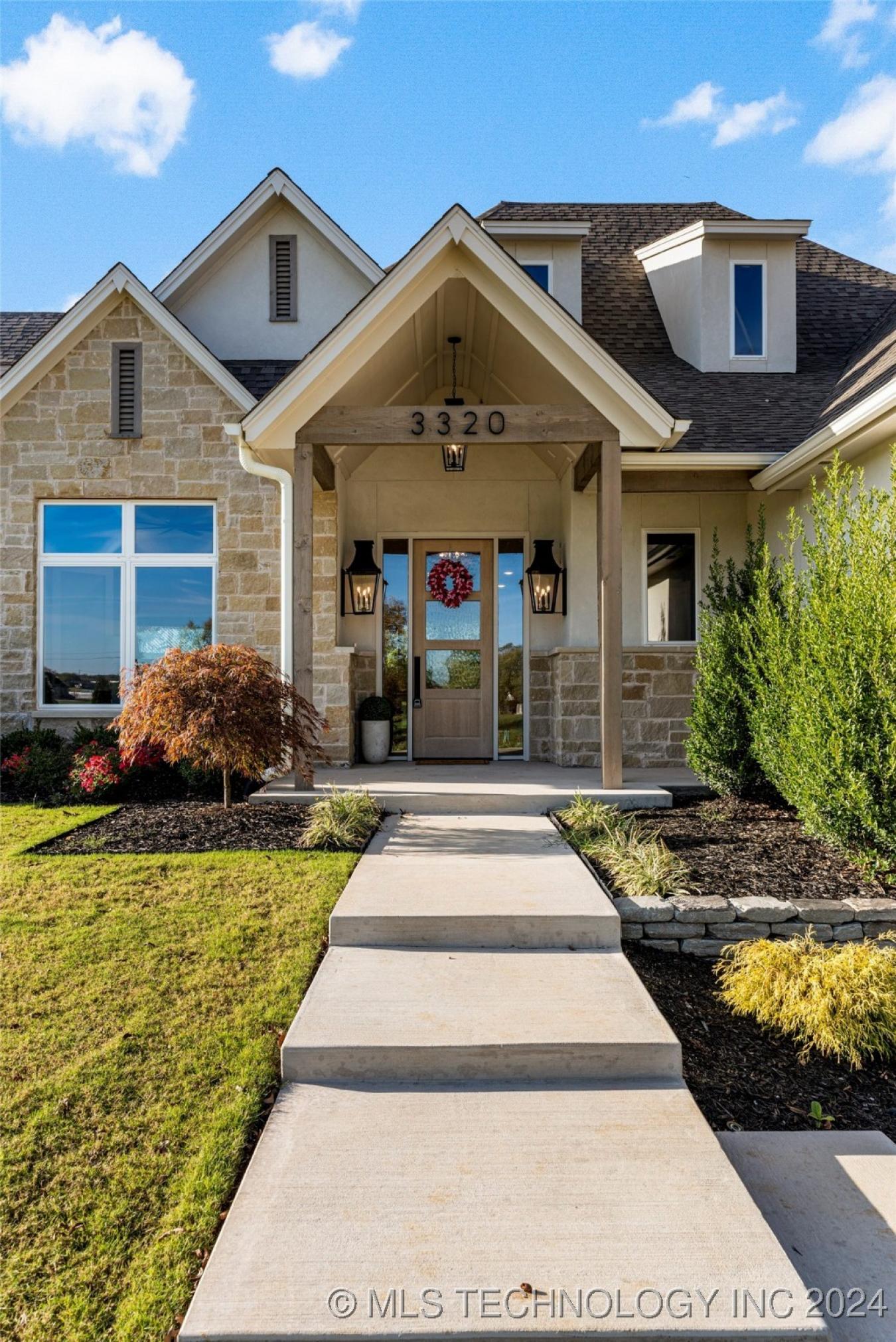 Jenks, Oklahoma, 74037, United States, 3 Bedrooms Bedrooms, ,3 BathroomsBathrooms,Residential,For Sale,1876792