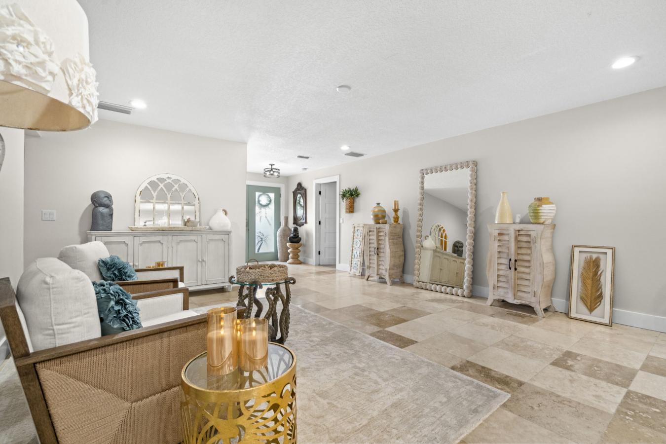 CLEARWATER BEACH, Pinellas, 22767, United States, 3 Bedrooms Bedrooms, ,3 BathroomsBathrooms,Residential,For Sale,1876786