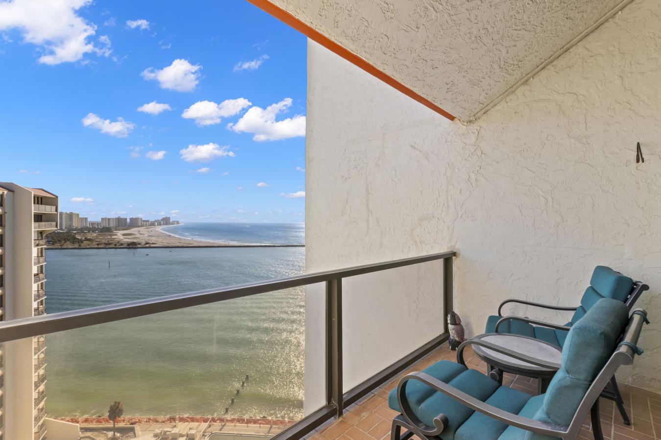 CLEARWATER BEACH, Pinellas, 33767, United States, 3 Bedrooms Bedrooms, ,3 BathroomsBathrooms,Residential,For Sale,1876784