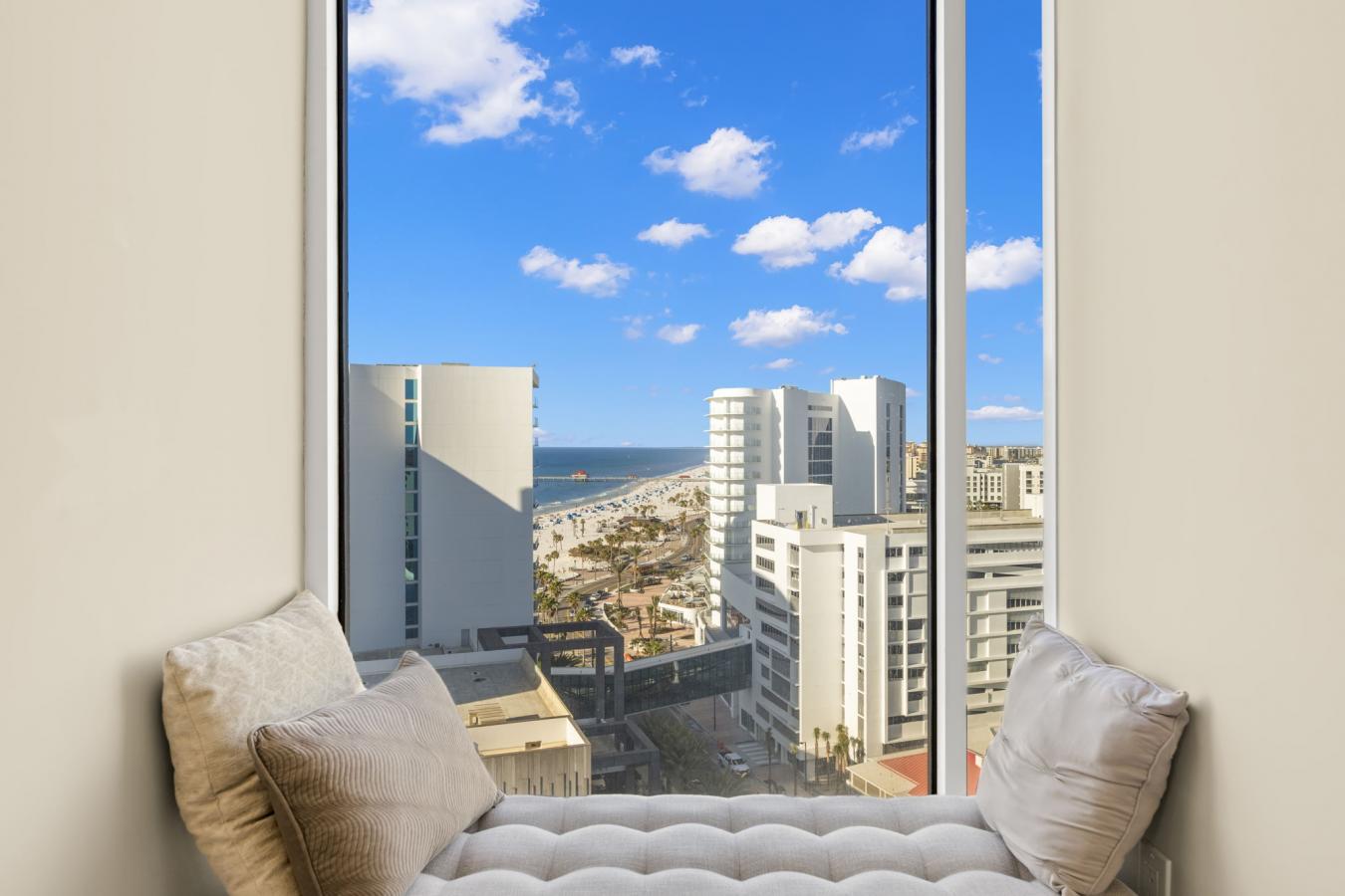 CLEARWATER BEACH, Pinellas, 33767, United States, 3 Bedrooms Bedrooms, ,3 BathroomsBathrooms,Residential,For Sale,1876784