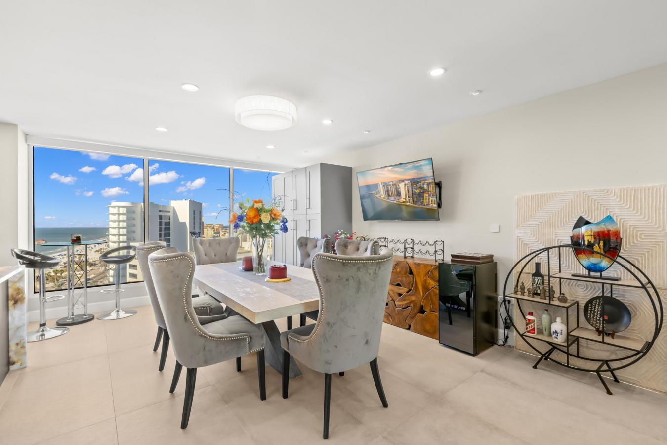 CLEARWATER BEACH, Pinellas, 33767, United States, 3 Bedrooms Bedrooms, ,3 BathroomsBathrooms,Residential,For Sale,1876784