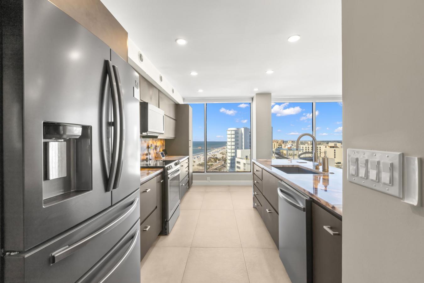 CLEARWATER BEACH, Pinellas, 33767, United States, 3 Bedrooms Bedrooms, ,3 BathroomsBathrooms,Residential,For Sale,1876784