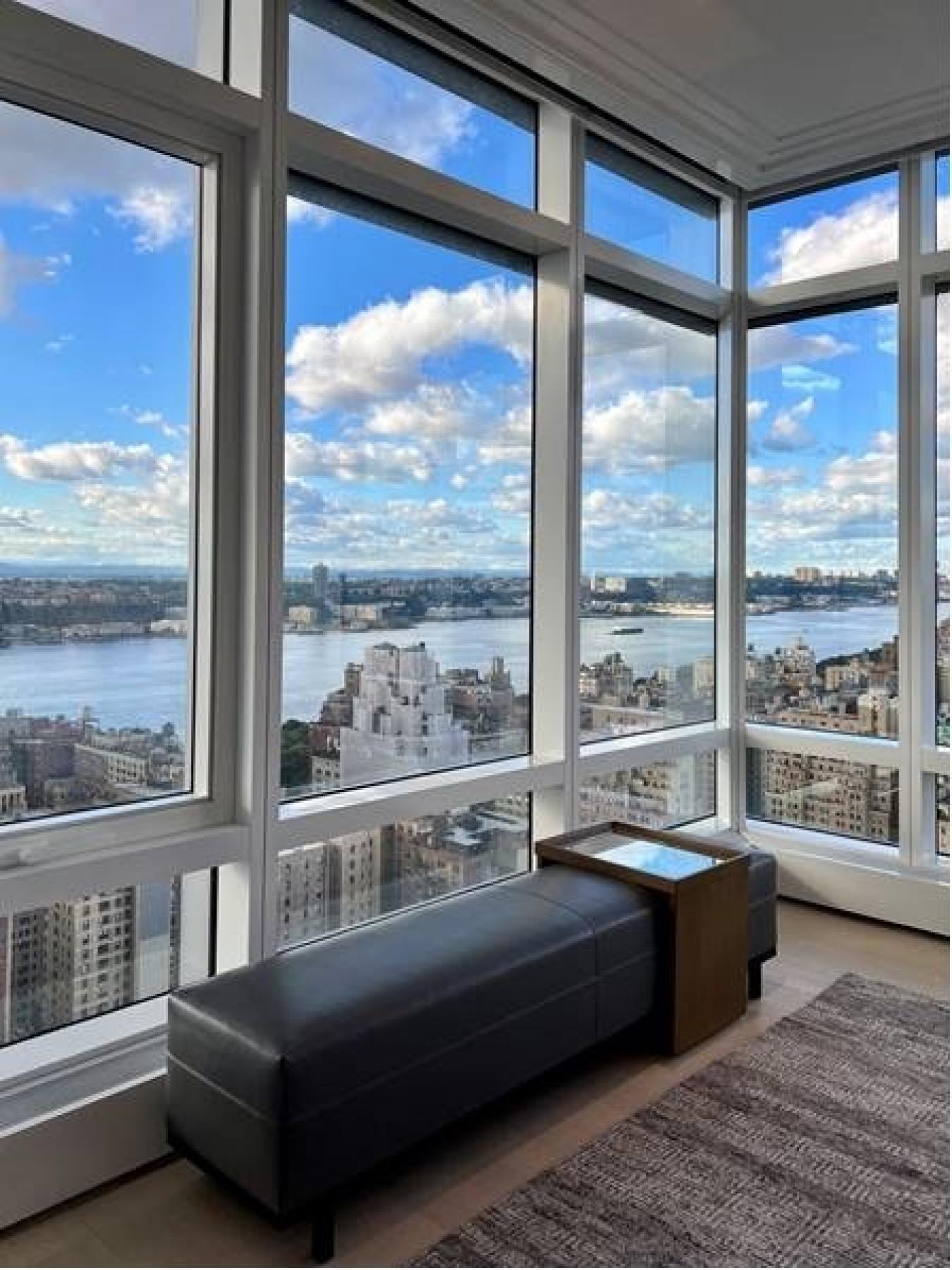 New York, New York, 10023, United States, 3 Bedrooms Bedrooms, ,3 BathroomsBathrooms,Residential,For Sale,1868977